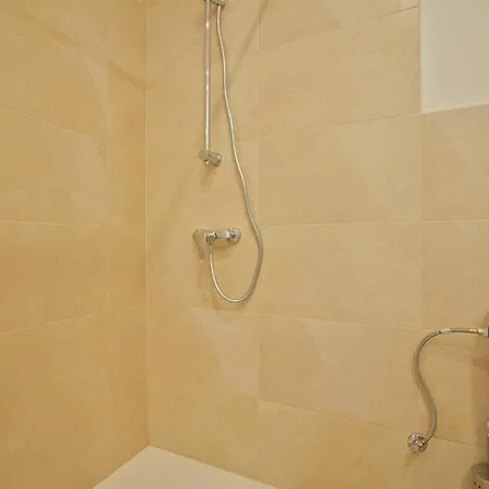 Alcam Colon Apartment