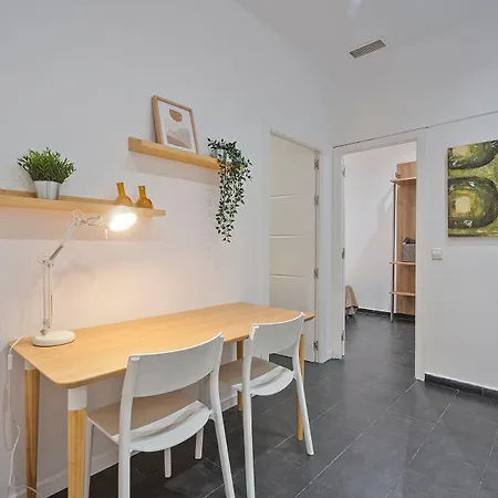 Alcam Colon Apartment *