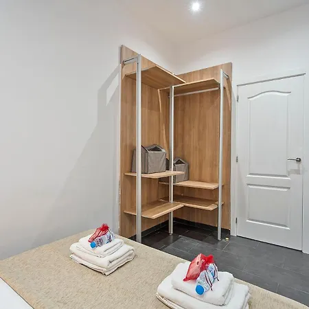 Alcam Colon Apartment *